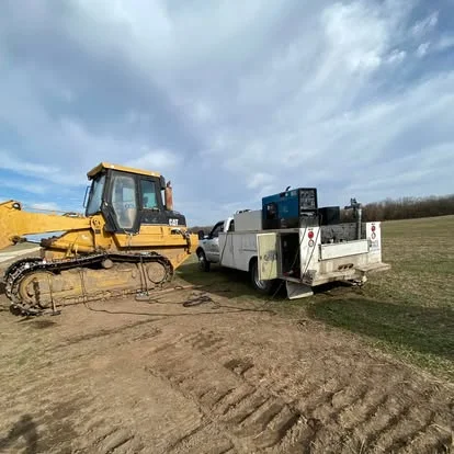 Heavy equipment, real job sites — PNUTS Mobile